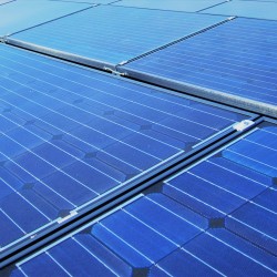 zonnepanelen-dichtbij zonnepanelen-dichtbij